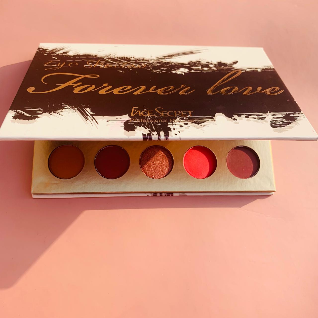 Love forever eye shadow in different colors - Zaib store