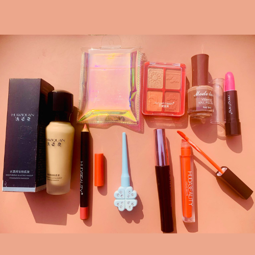 Barbie Deal 8 in 1 Box All products are brand products very Affordable 😍 - Zaib store